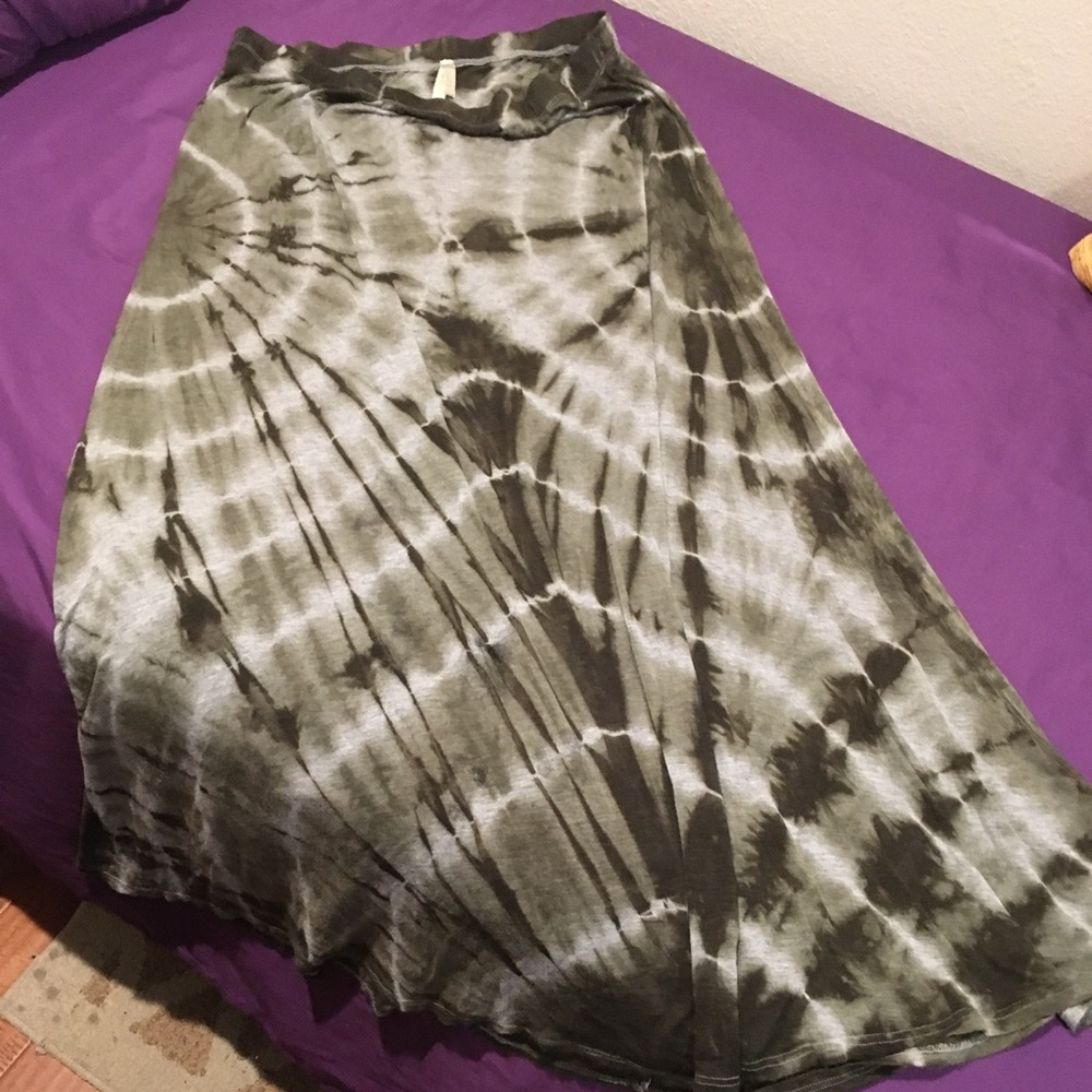 2X maxi skirt